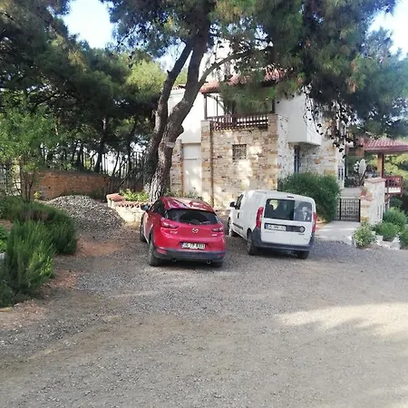 Dome Glamping Suits Foça