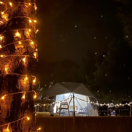 Dome Glamping Suits 포카