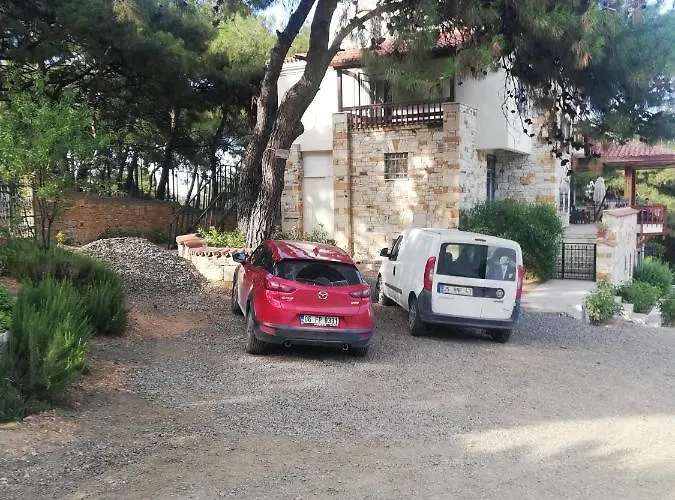 Dome Glamping Suits 포카