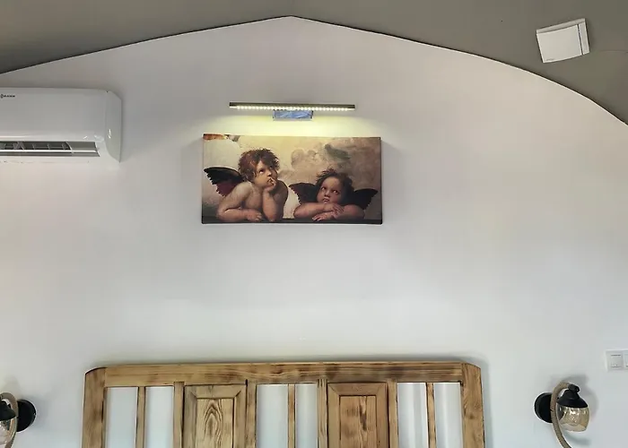 Dome Glamping Suits 포카