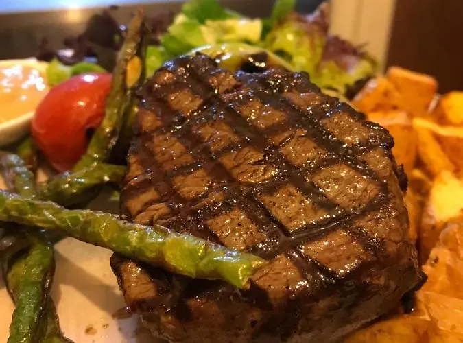 Dome Glamping Suits Foca