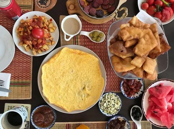 Dome Glamping Suits Foca